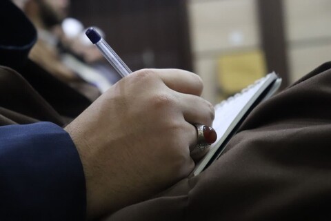 تصاویر/ دوره آشنایی با فرق انحرافی فعال در ایران در ارومیه