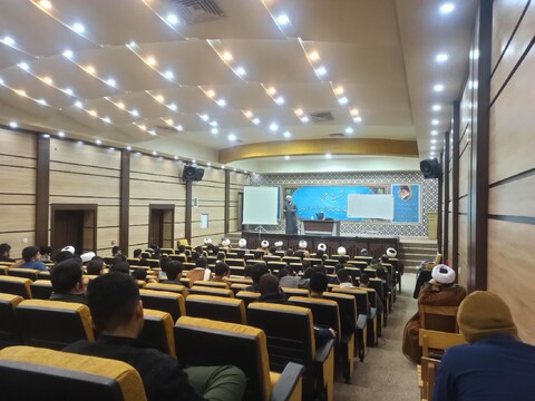 تصاویر/ دوره آشنایی با فرق انحرافی فعال در ایران در ارومیه