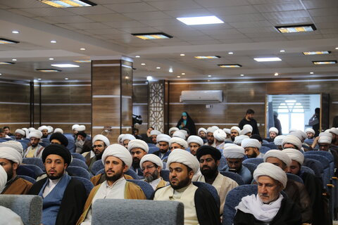 تصاویر/اولین همایش بین المللی کلمة المقاومه برگزار شد