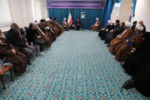 تصاویر/ اجلاس سالانه هیئت امنا مدارس علمیه خواهران آذربایجان غربی