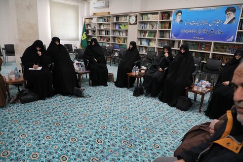 تصاویر/ اجلاس سالانه هیئت امنا مدارس علمیه خواهران آذربایجان غربی