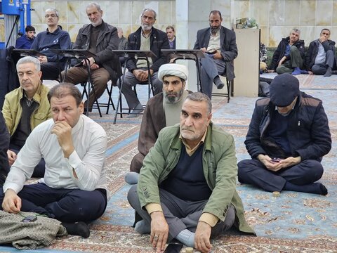 تصاویر/جلسه اخلاق حجت الاسلام و المسلمین پورذهبی در مسجد مهدیه شهرستان سنندج