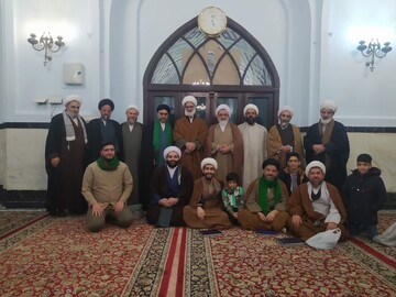 برگزاری سفر زیارتی ائمه جمعه منطقه کاشان به مشهدالرضا