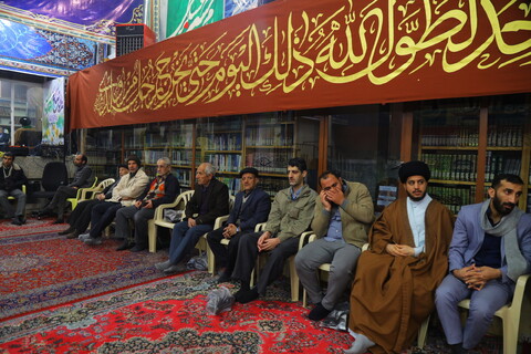 تصاویر/ اختتامیه برنامه های دهه مهدویت و تجلیل از حاج غلامرضا سازگار، شاعر اهل‌بیت(ع) در اصفهان