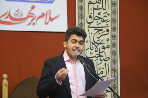 تصاویر/ اختتامیه برنامه های دهه مهدویت و تجلیل از حاج غلامرضا سازگار، شاعر اهل‌بیت(ع) در اصفهان