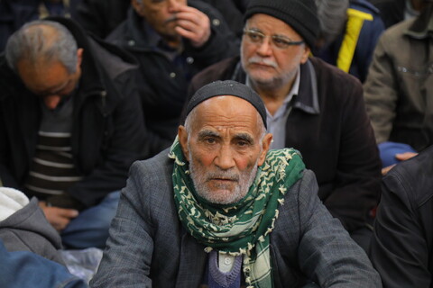 تصاویر/ اختتامیه برنامه های دهه مهدویت و تجلیل از حاج غلامرضا سازگار، شاعر اهل‌بیت(ع) در اصفهان