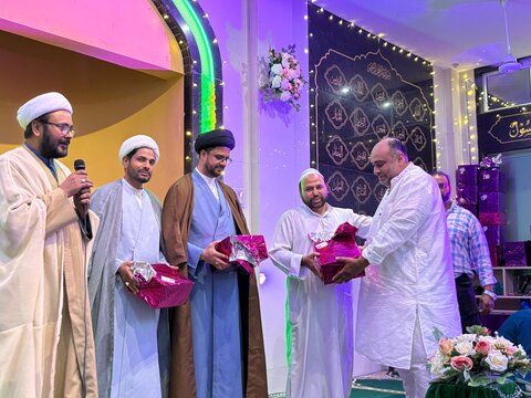 پونہ میں امام زمانہ (عج) کی ولادت باسعادت پر عظیم الشان جشن کا انعقاد+تصاویر