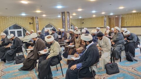 تصاویر/برگزاری دوره‌های دانش‌افزایی اصول و مهارت‌های عمومی تدریس