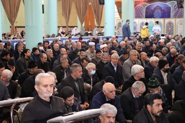 تصاویر/ اقامه نماز جمعه تکاب