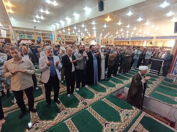 تصاویری از نمازجمعه امروز شهر بوشهر