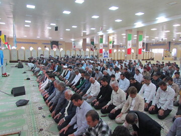 نمازجمعه بندر دیّر به روایت تصویر