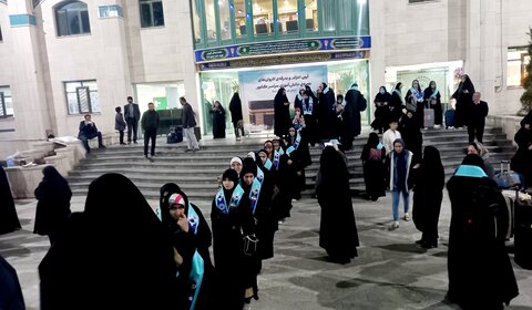 اعزام و بدرقه عمره دانش آموزی