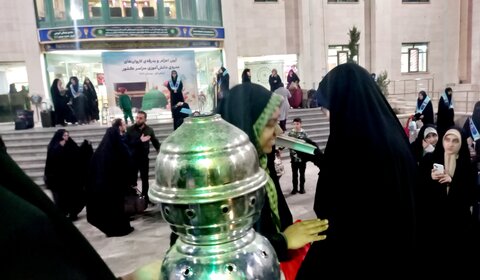 اعزام و بدرقه عمره دانش آموزی