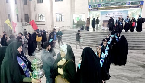 اعزام و بدرقه عمره دانش آموزی