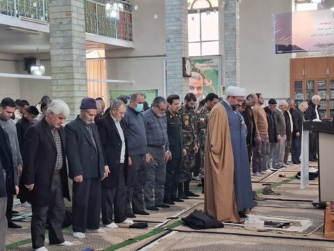 تصاویر/ اقامه نماز جمعه پلدشت