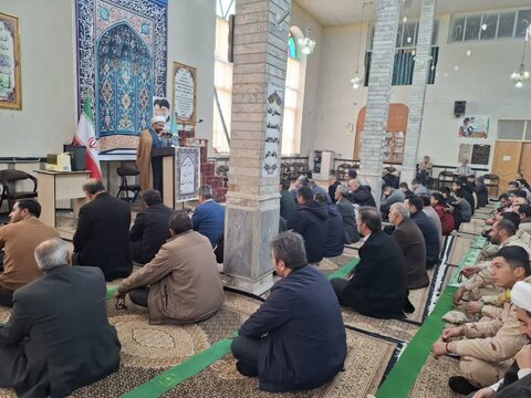 تصاویر/ اقامه نماز جمعه پلدشت