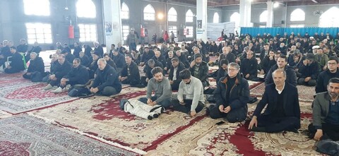 تصاویر / اقامه نماز جمعه شهرستان سراب