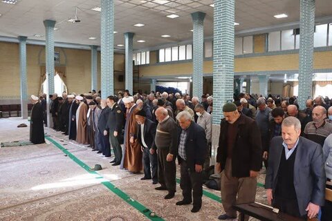تصاویر/ آیین عبادی سیاسی نماز جمعه نوشین شهر