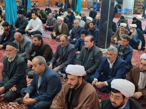 تصاویر/ آیین عبادی سیاسی نماز جمعه چهاربرج