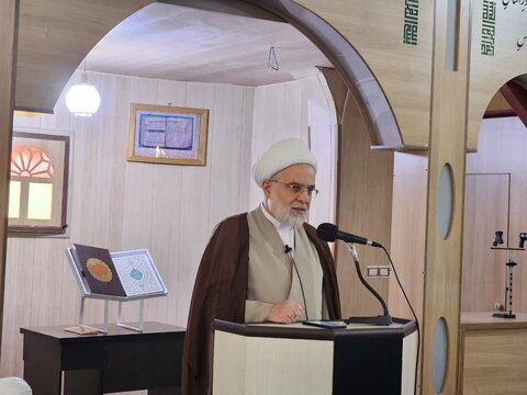 تصاویر/حضور نماینده ولی فقیه در کردستان، در نماز جمعه اهل سنت شهر شویشه از توابع سنندج