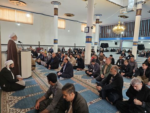 تصاویر/حضور نماینده ولی فقیه در کردستان، در نماز جمعه اهل سنت شهر شویشه از توابع سنندج