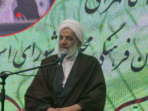 تصاویر/ هفدهمین یادواره شهدای سادات کاشان