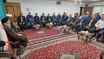 تصاویر/ نشست مسئولان برگزار کننده مراسم های مذهبی شهر اصفهان با امام جمعه