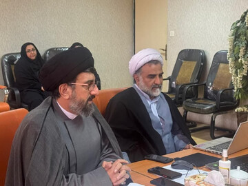 مسئول نهاد رهبری در دانشگاه علوم پزشکی مازندران: امام عصر(ع) از حال مردم آگاه است