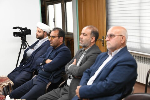 تصاویر|نشست مسئولان برگزار کننده مراسم های مذهبی شهر اصفهان با امام جمعه اصفهان