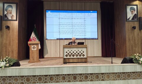 تصاویر/ همایش تهذیبی_تربیتی ویژه اساتید حوزه علمیه قم