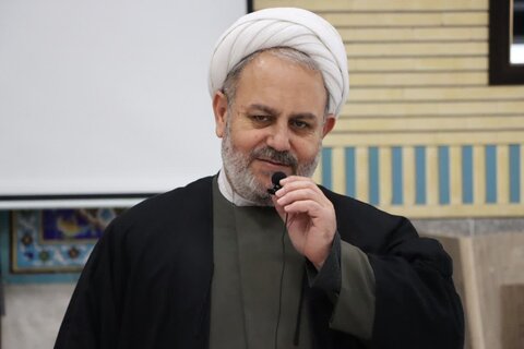 تصاویر/  جشن تکلیف دانش آموزان کلاس سوم ابتدائی در شهر نوشین شهر