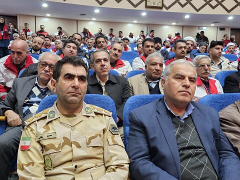 تصاویر/نخستین کنگره بین‌المللی ۲۵۰۰ شهید امدادگر دفاع مقدس و مقاومت یادواره ۲۲ شهید امدادگر کردستان