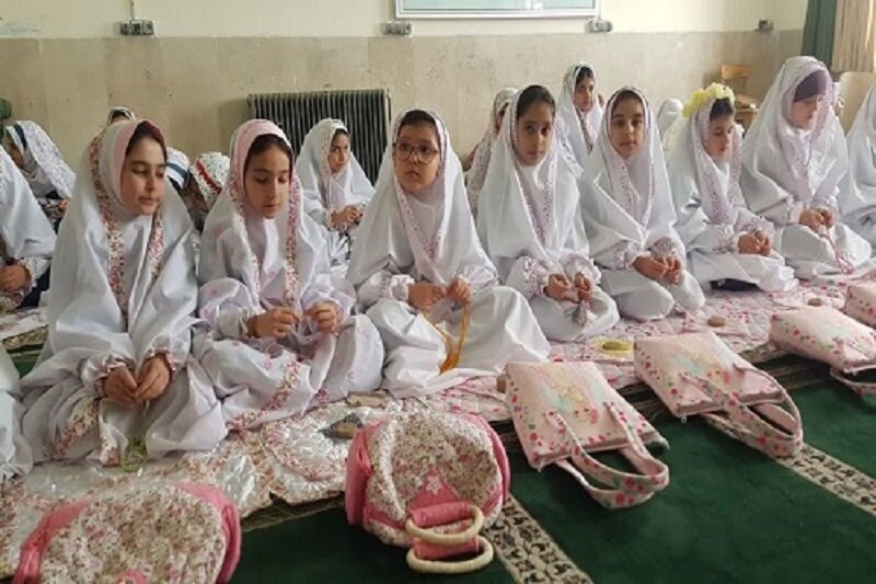 تکلیف تنها به نماز محدود نمیشود