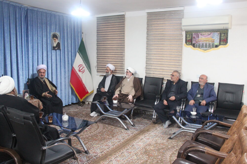 حوزه های علمیه علمیه جایگاه پرورش عالمان و متخصصان دین هستند