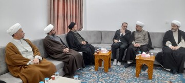 آثار تألیفی علمای شیعه به شایستگی معرفی شود