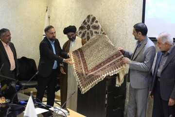 تصاویر/ رونمایی از آلبوم قرآنی«هم آوای وحی» در اصفهان