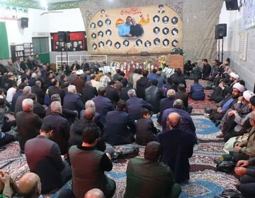 یادواره شهدای روستای حاجی‌آباد آقا بخش مرکزی قم برگزار شد