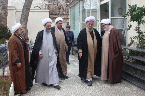 تصاویر / دیدار مدیر منطقه 2 حوزه قائم مقام در امور استانها با نماینده مردم قزوین در مجلس خبرگان رهبری