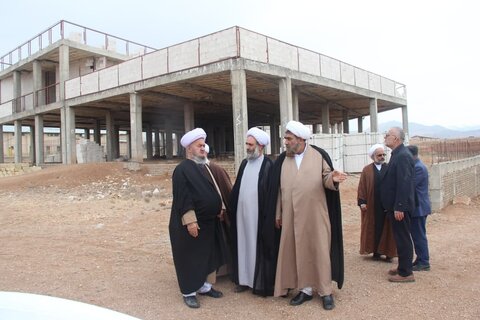 تصاویر / بازدید حجت الاسلام والمسلمین شامی از حوزه علمیه جدیدالتاسیس حضرت علی بن موسی الرضا علیه الاسلام شهرستان تاکستان