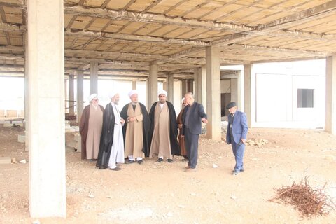 تصاویر / بازدید حجت الاسلام والمسلمین شامی از حوزه علمیه جدیدالتاسیس حضرت علی بن موسی الرضا علیه الاسلام شهرستان تاکستان