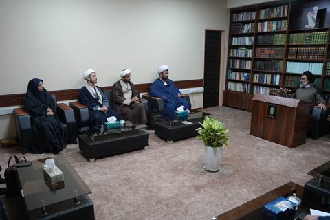 تصاویر/ نشست همفکری فرهنگی و تبلیغی شهرستان فردیس با حضور گروه اخلاق موسسه امام خمینی (ره)