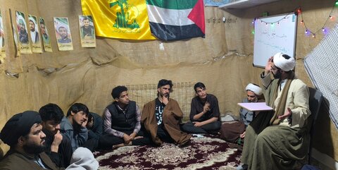 تصاویر/ اردوی زیارتی طلاب مدرسه علمیه امام موسی کاظم(ع) بَرزُک به مشهد اردهال کاشان