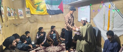 تصاویر/ اردوی زیارتی طلاب مدرسه علمیه امام موسی کاظم(ع) بَرزُک به مشهد اردهال کاشان