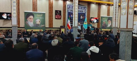 تصاویر/ مراسم شام غریبان شهیدان سید حسن نصرالله و سید هاشم صفی الدین در شهر کشاورز