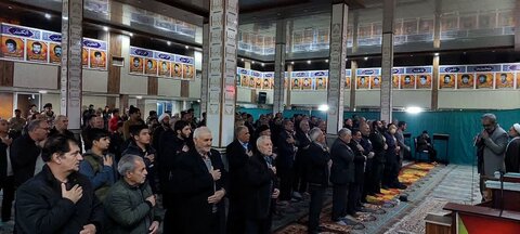 تصاویر/ مراسم شام غریبان شهیدان سید حسن نصرالله و سید هاشم صفی الدین در شهر کشاورز