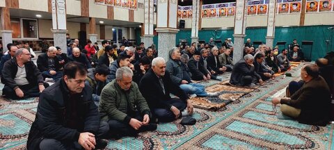 تصاویر/ مراسم شام غریبان شهیدان سید حسن نصرالله و سید هاشم صفی الدین در شهر کشاورز