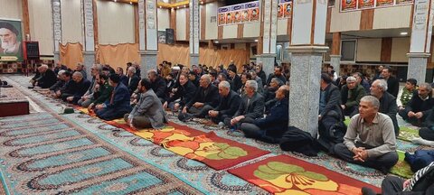 تصاویر/ مراسم شام غریبان شهیدان سید حسن نصرالله و سید هاشم صفی الدین در شهر کشاورز