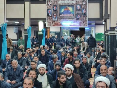 تصاویر/ مراسم بزرگداشت شام غریبان شهدای جبهه مقاومت در چهاربرج