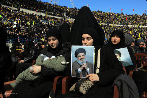 تصاویر/ مراسم تشییع مجاهد کبیر شهید سیدحسن نصرالله و شهید سیدهاشم صفی‌الدین