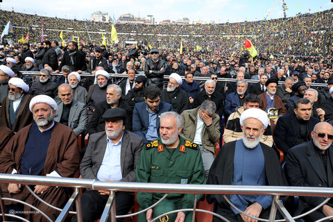 تصاویر/ مراسم تشییع مجاهد کبیر شهید سیدحسن نصرالله و شهید سیدهاشم صفی‌الدین